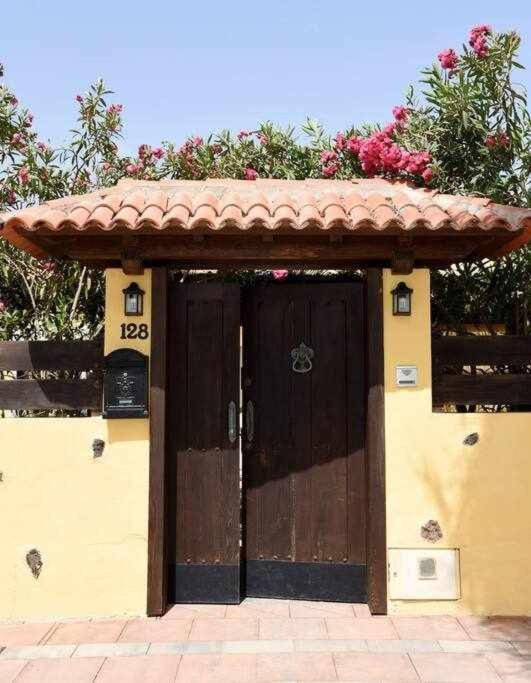 Aurora Mari Villa Your Dream Steps From The Ocean Shore Caleta De Fuste Buitenkant foto